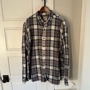 Classic Plaid Men's Shirt